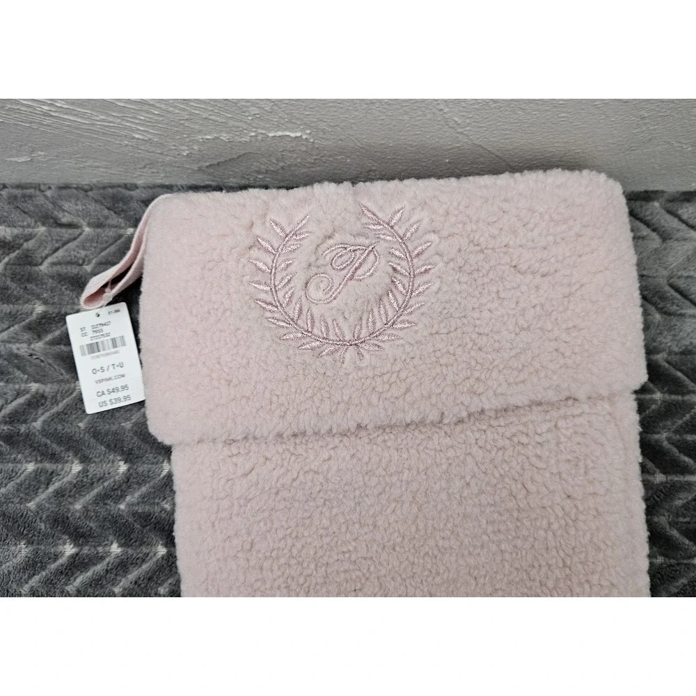 *NEW w/Tags Victoria's Secret PINK Sherpa Christmas Stocking Winter‎ 2025